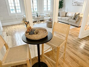 Interior - The Historic Lyric Presidential Suite (Cincinnati)
