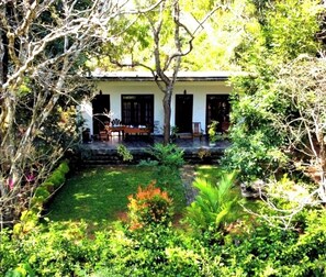 Front of property - The Cattleya Guest House  (Sigiriya)