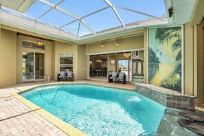 Een verwarmd zwembad