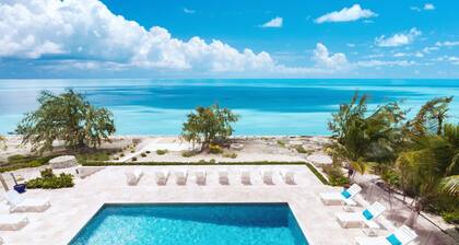 TC Villas -Sunrise Villa -Spacious brand-new villa w private pool & beach access
