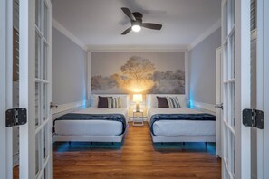 4 Schlafzimmer, Bügeleisen/Bügelbrett, Reisekinderbett, WLAN