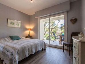 1 Schlafzimmer, Bügeleisen/Bügelbrett, Reisekinderbett, kostenloses WLAN