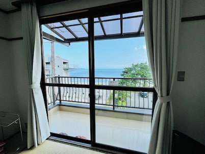 WASUKI BASE BIWAKO GUEST HOUSE