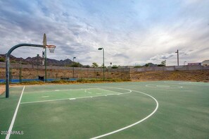 Sport court