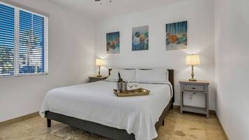 5 bedrooms, in-room safe, desk, iron/ironing board