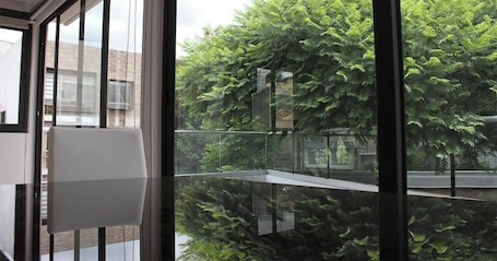 Double Room, 1 King Bed, Non Smoking, Tower | Living area. Suites Del Valle