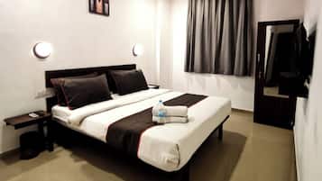 Classic Room | Egyptian cotton sheets, premium bedding, free WiFi, bed sheets