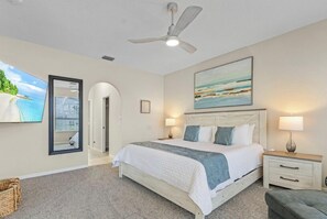 3 bedrooms, iron/ironing board, travel crib, free WiFi - FANTASTIC!! LUXURY REMODEL, SUN FILLED-HEATED POOL, NEW LISTING, 5MIN 2FISHVILL (Punta Gorda)