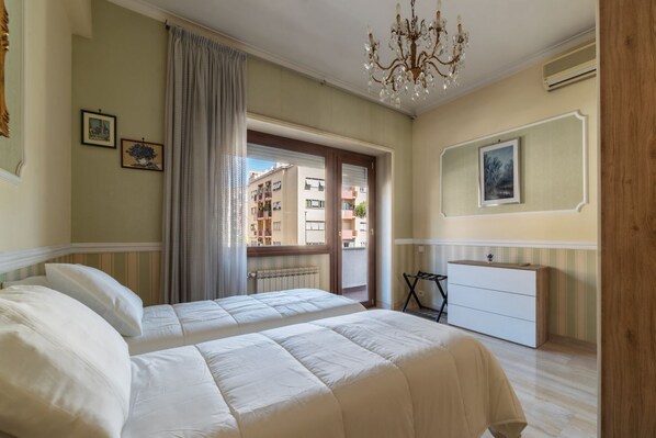 2 chambres, Wi-Fi, draps fournis