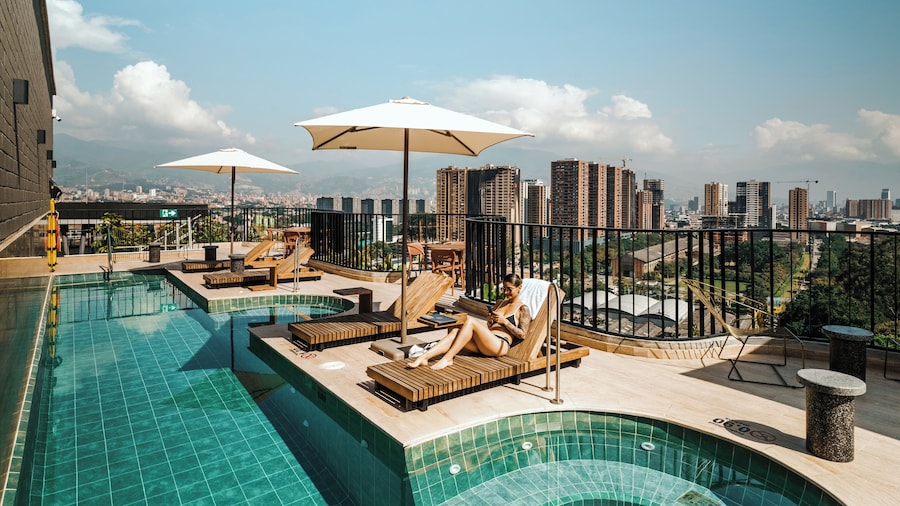 Heiss Hotel By Jalo