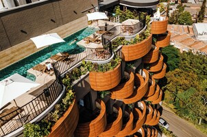 Outdoor pool, open 9:00 AM to 8:00 PM, pool umbrellas, sun loungers