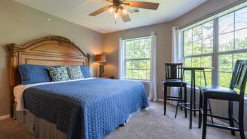 2 bedrooms, iron/ironing board, free WiFi, bed sheets