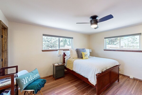 Internet, bed sheets