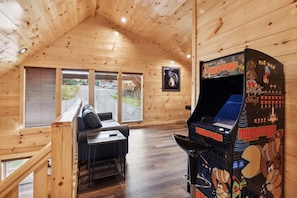 Interior - Amazing Grace - Newly Built - 3 BR - Less Than 2 Miles from The Island (Pigeon Forge)