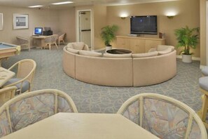 Interior - Hilton Vacation Club Riviera Beach & Shores (Dana Point)