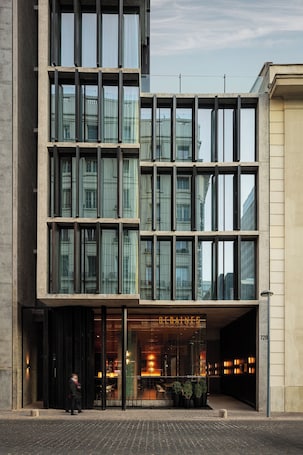 Front of property. Debaines Hotel Santiago