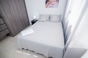 2 bedrooms, WiFi, bed sheets