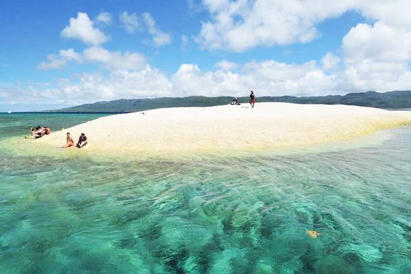 Private beach, white sand, beach towels