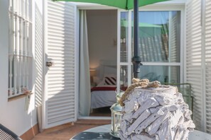 Exterior detail - CASA AMORES - Cosy flat in the centre of Seville with free Wifi (Seville)