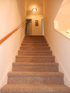 Interior - Lake Winnebago Water Front! Fishing! Boating! Quiet Bay! EAA! (Oshkosh)