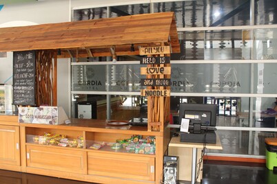 科迪亚酒店马卡萨尔机场