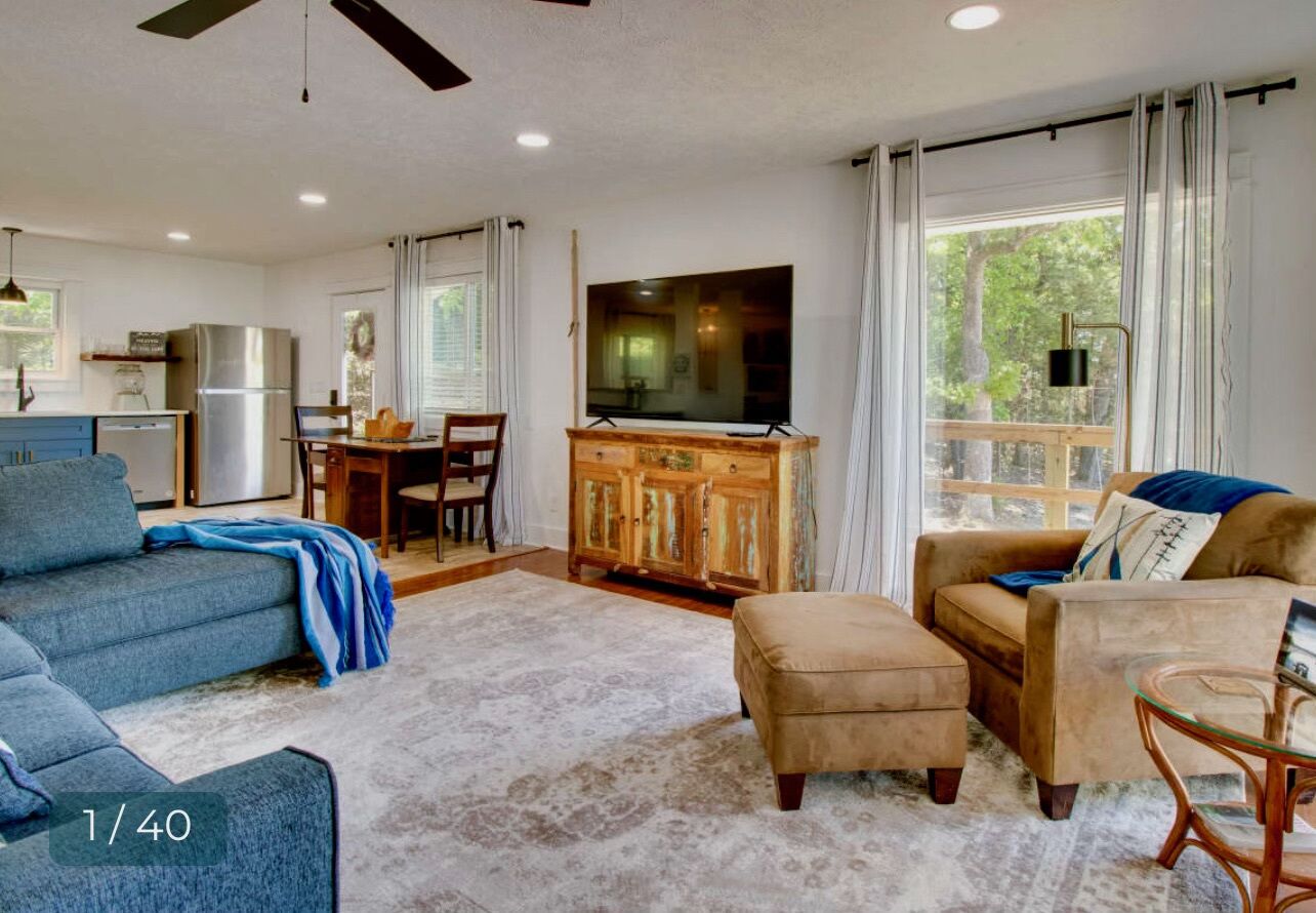 Two Separate Living Areas with Views of Bull Shoals Lake and Dam