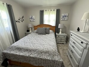 2 bedrooms, iron/ironing board, travel crib, free WiFi