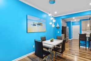 Dining - Stylish & Central Townhome in the Heart of Raleigh (Raleigh)