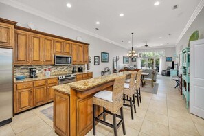 Fridge, microwave, oven, stovetop - Sea Point Condo #105 (Saint Simons Island)