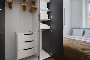 2 Schlafzimmer, Bügeleisen/Bügelbrett, WLAN, Bettwäsche