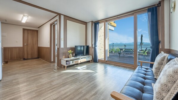 Rom – basic, 1 soverom (Room 102) | 1 soverom og wi-fi (inkludert)