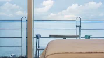 Basic Room, 1 Bedroom (205 (Ocean View / Private BBQ )) | 1 bedroom, free WiFi