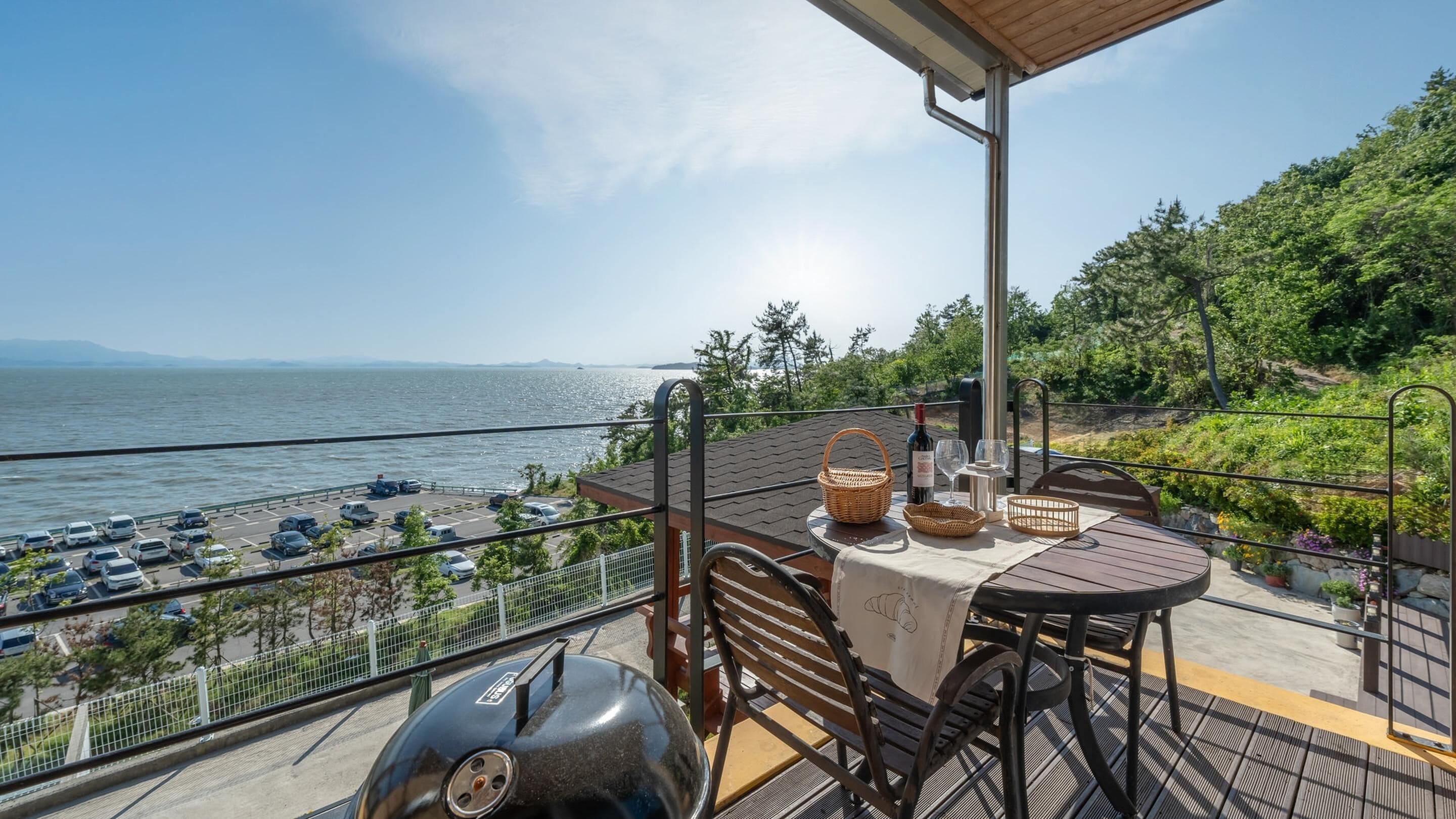 Basic Room, 1 Bedroom (Room 203) | 1 bedroom, free WiFi