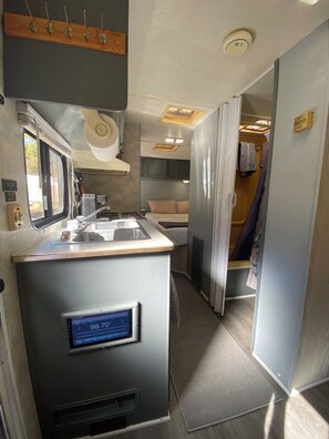 1 bedroom, WiFi, bed sheets - The L & R Bunkhouse Camping At it's Best!    
 (Stokesdale)