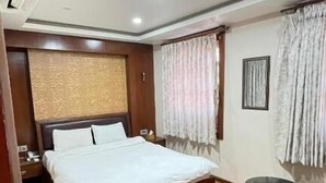 Deluxe Single Room, Valley View