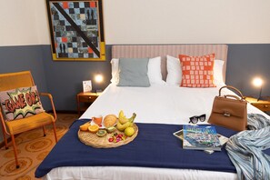 4 bedrooms, desk, iron/ironing board, travel cot - Holiday home in Sorrento ideal for hosting families and groups of friends. (Sorrento)