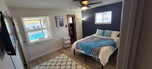 4 bedrooms, WiFi, bed sheets - Casa Vegas 5 minutes from the strip & shopping! Has a pool & sauna (Las Vegas)