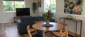 Longreach Apartments