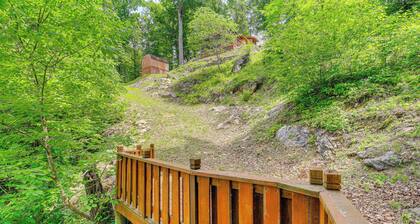 Peaceful South Holston Lake Cabin w/ Dock & Deck!