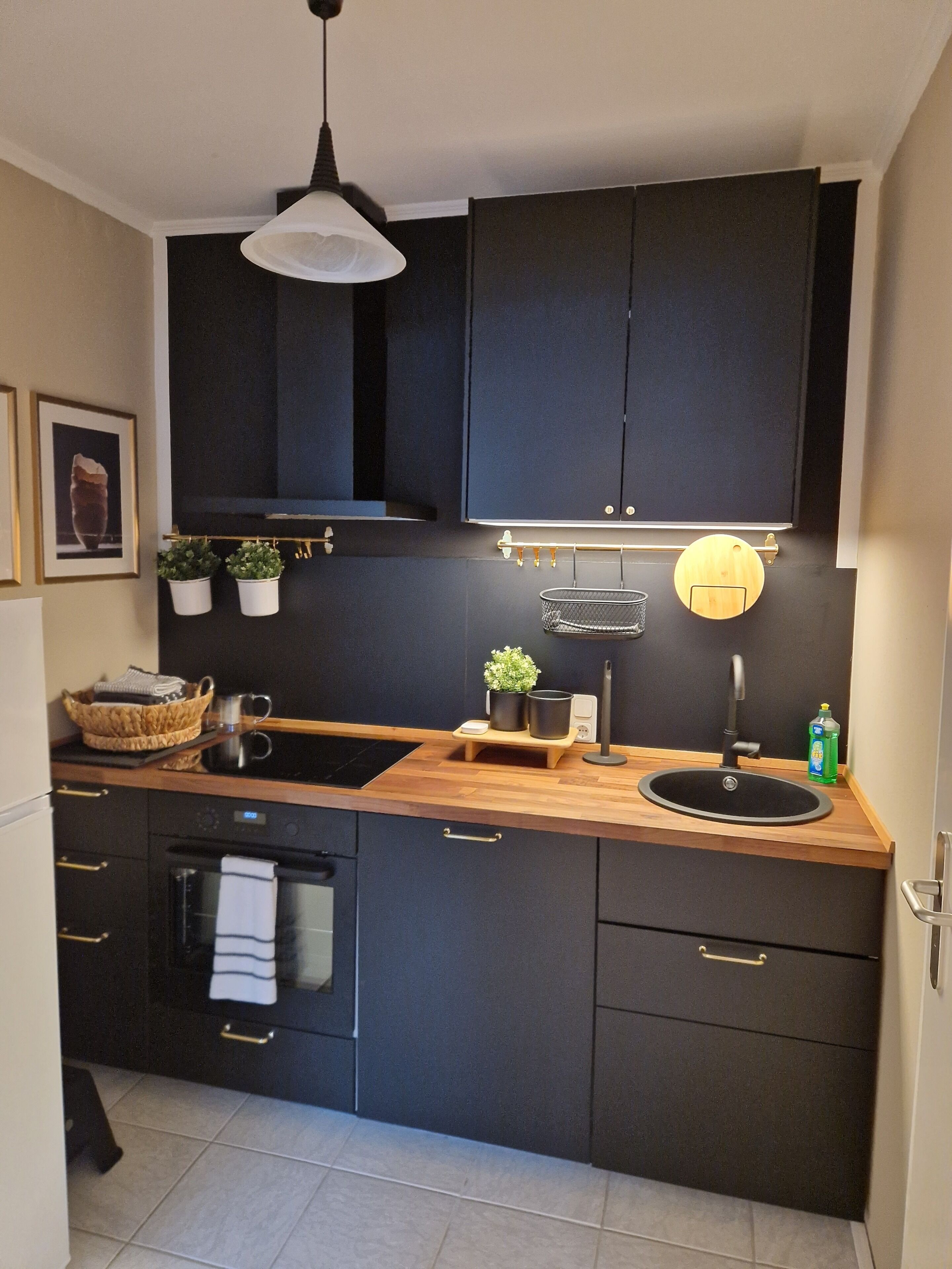 Kühlschrank, Ofen, Herdplatte, Geschirrspüler