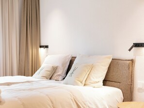 1 bedroom, Internet