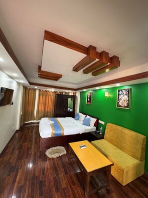 Executive Double Room | Individually furnished, free WiFi - Charming Durbar Hotel  (Kathmandu)