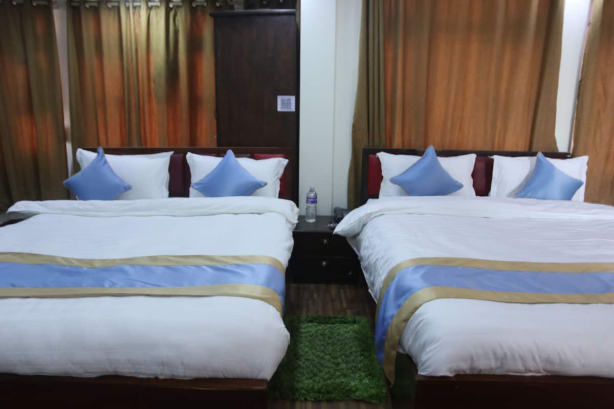 Deluxe Double or Twin Room | Individually furnished, free WiFi