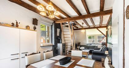 Spacious Holiday Apartment with Fireplace in Winzerhaus Schenk, with Mountain View and Wi-Fi
