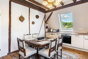 Dining - Spacious Holiday Apartment with Fireplace in Winzerhaus Schenk, with Mountain View and Wi-Fi (Neef)