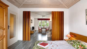 2 Schlafzimmer, Bügeleisen/Bügelbrett, kostenloses WLAN, Bettwäsche