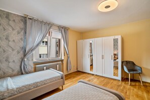 3 bedrooms, free WiFi, bed sheets - Apartment 'Albert-Schulte Park' with Shared Garden, Wi-Fi and Air Conditioning (Worms)