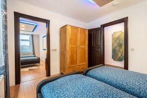 3 dormitorios, tabla de planchar con plancha, wifi gratis