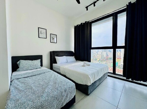 Double Room - OYO 90992 iStay - The Loft Imago (Kota Kinabalu)