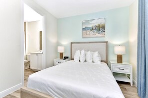 3 chambres, coffres-forts dans les chambres, fer et planche à repasser